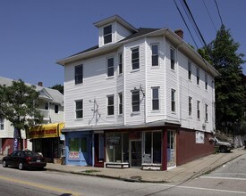 321-325 Plainfield St in Providence, RI - Building Photo - Building Photo