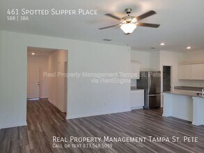 461 Spotted Slipper Pl in Ruskin, FL - Building Photo - Building Photo