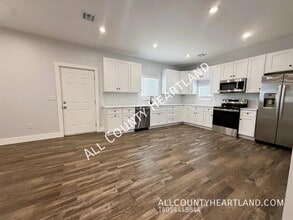 2462 CR 1240 in Blanchard, OK - Building Photo - Building Photo