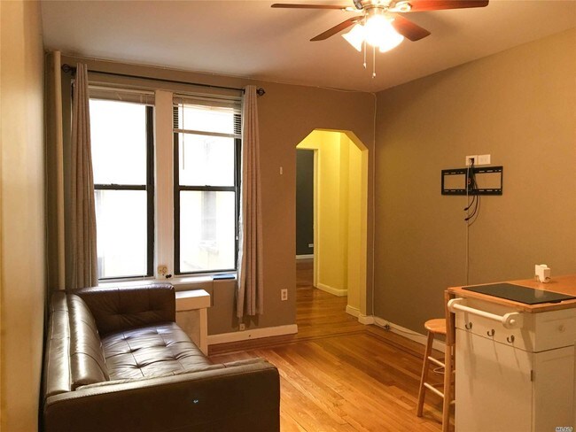 83-64 Talbot St-Unit -2F in Queens, NY - Building Photo - Building Photo