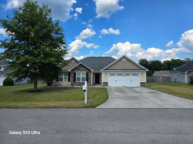 213 Adagio Trl in Richlands, NC - Building Photo - Building Photo