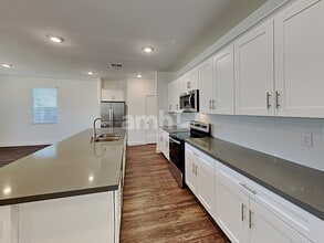 3376 Blodwen St in Las Vegas, NV - Building Photo - Building Photo