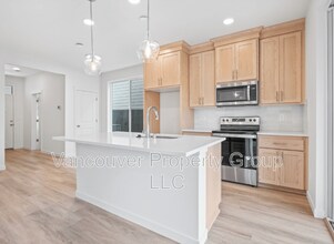 1962 NW 19th Ct in Battle Ground, WA - Building Photo - Building Photo