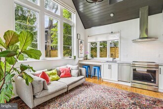 3705 Brandywine St NW in Washington, DC - Building Photo - Building Photo