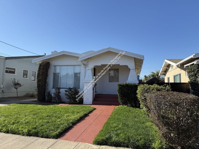 property at 2808 Dohr St