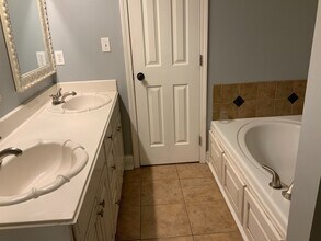 4849 Sandtrap Cir in Shreveport, LA - Building Photo - Building Photo