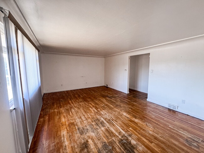 11 Raymond St in Dravosburg, PA - Building Photo - Building Photo