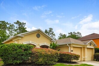 11311 Justin Oaks Dr N in Jacksonville, FL - Building Photo - Building Photo