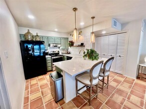 1601 Judy Lynn Dr in Spicewood, TX - Building Photo - Building Photo