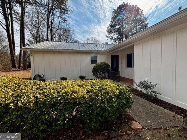 125 Lantern Ridge Ct in Alpharetta, GA - Building Photo - Building Photo