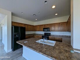 15432 W Tasha Cir, Unit 6307 in Surprise, AZ - Building Photo