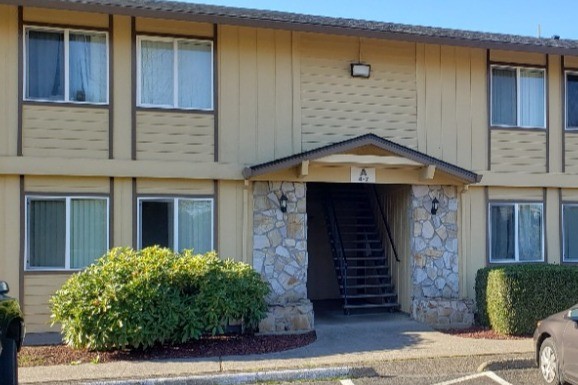 Maple Terrace Apartments in Hillsboro, OR - Building Photo - Building Photo