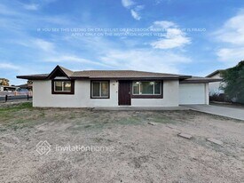 141 E Millett Ave in Mesa, AZ - Building Photo