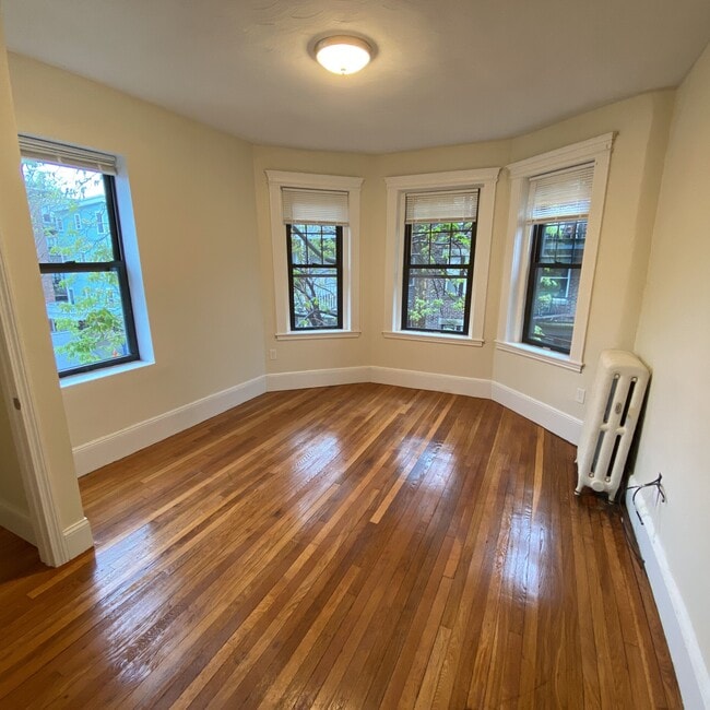 1412 Commonwealth Ave in Boston, MA - Building Photo - Building Photo