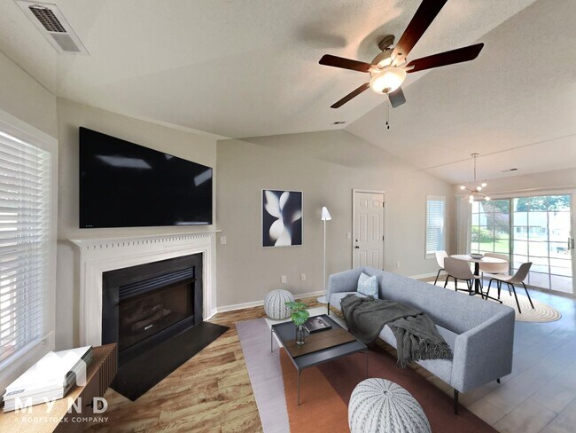 1940 Cedar Ridge Ln