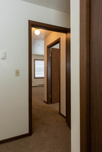 Pleasant Valley Apartments in Dickinson, ND - Building Photo - Building Photo