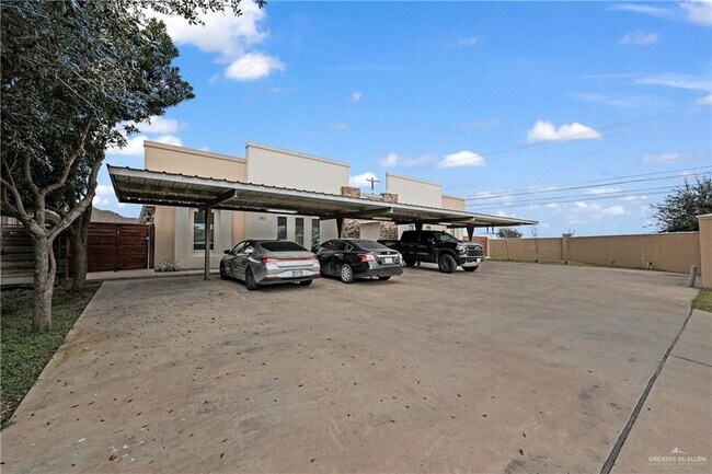 15 Sabercat Ave