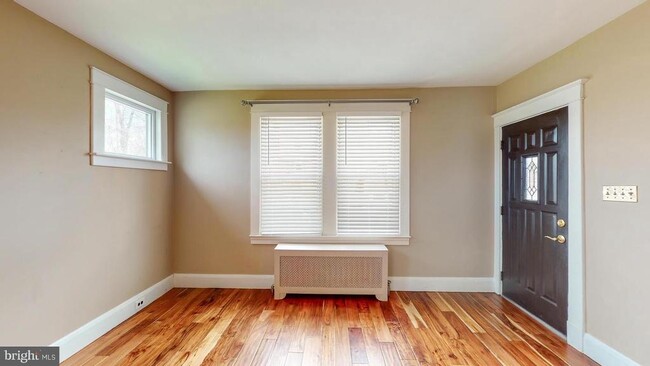property at 121 W Elm Ave