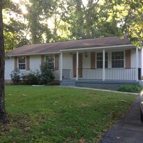 14300 Indian Head Hwy in Accokeek, MD - Building Photo