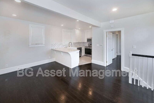 property at 639 Carolina St