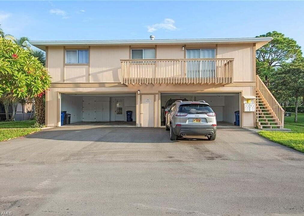 3363 Alouette Cir in Ft. Myers, FL - Building Photo