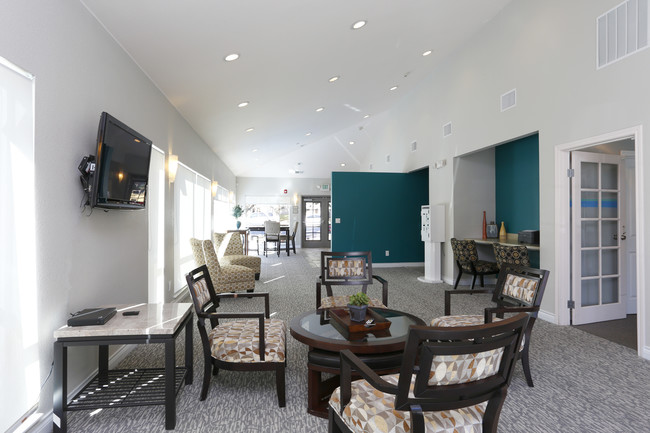 The Meridian at Lakewood in Lakewood, CO - Building Photo - Interior Photo