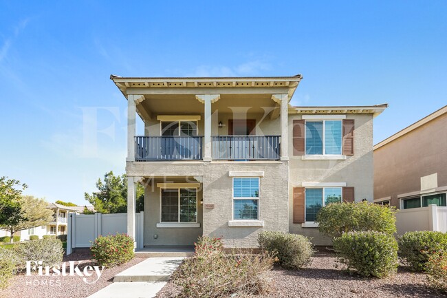 property at 940 S Henry Ln