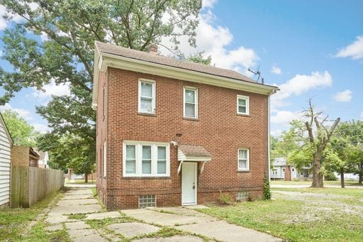 2201 East Ave in Akron, OH - Building Photo - Building Photo