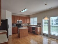 10804 Fountaingrove Dr in Charlotte, NC - Building Photo - Building Photo