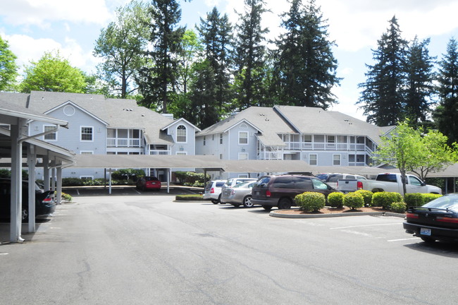 95th Court Apartments in Redmond, WA - Building Photo - Building Photo