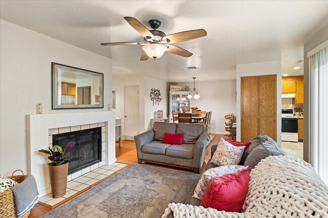 property at 1581 W Swain Rd