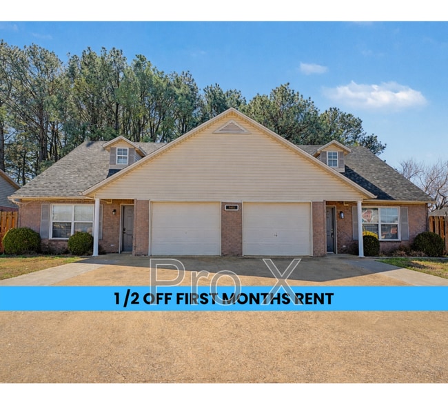 property at 3403 SW Victoria Pl