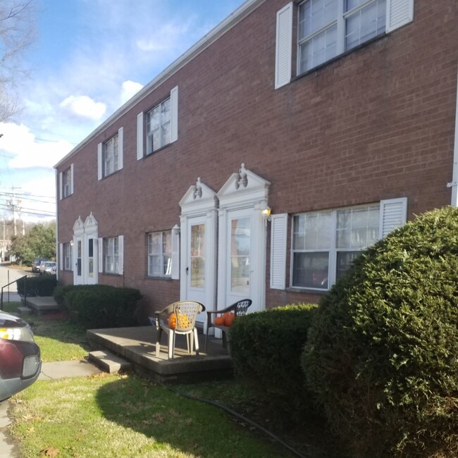 property at 319 Washington St