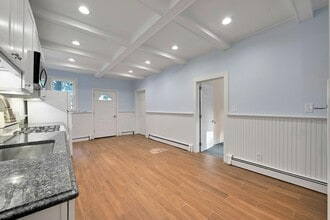 288 S Van Dien Ave in Ridgewood, NJ - Building Photo - Building Photo
