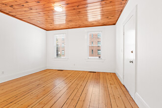 84 Bunker Hill St, Unit #1 in Boston, MA - Building Photo - Building Photo