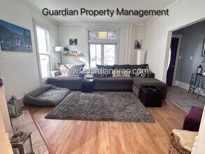 4829 Vincent Ave S in Minneapolis, MN - Building Photo - Building Photo