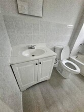 568 SW 3rd St in Miami, FL - Building Photo - Building Photo