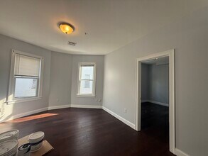 21 S Sydney St in Boston, MA - Building Photo - Building Photo