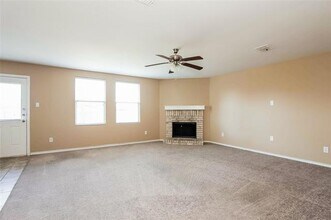 1044 Cavern Dr in Mesquite, TX - Building Photo - Building Photo