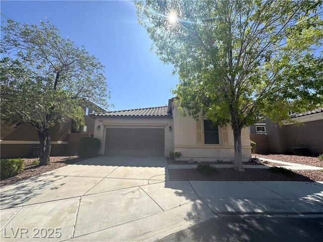 11270 Tenza Ct in Las Vegas, NV - Building Photo - Building Photo