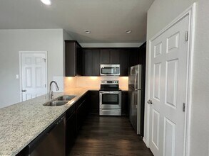 642 Heathers Wy in Seguin, TX - Building Photo - Building Photo