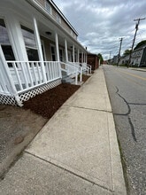 48 Mechanic St in Killingly, CT - Building Photo - Building Photo