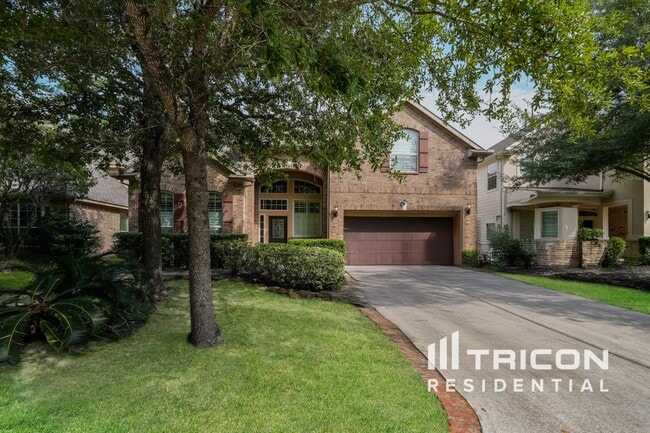property at 110 N Pinto Point Cir