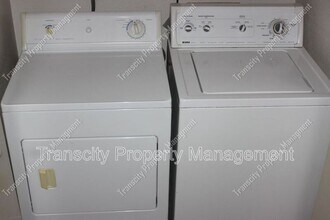 2143 E Center Ln in Tempe, AZ - Building Photo - Building Photo