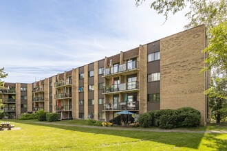 Jardins Du Carrefour in Laval, QC - Building Photo - Building Photo