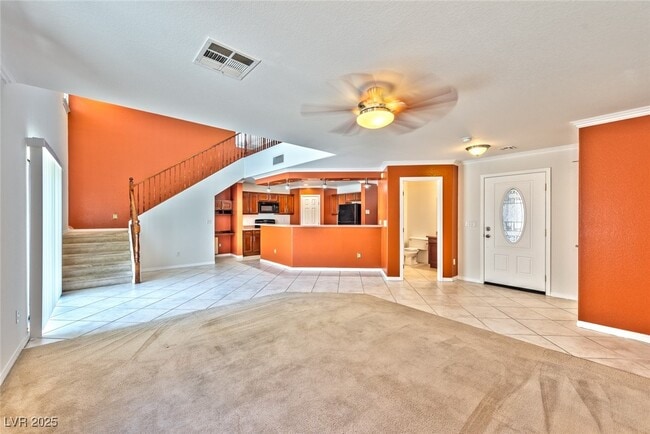 1076 Carson Run St in Henderson, NV - Foto de edificio - Building Photo