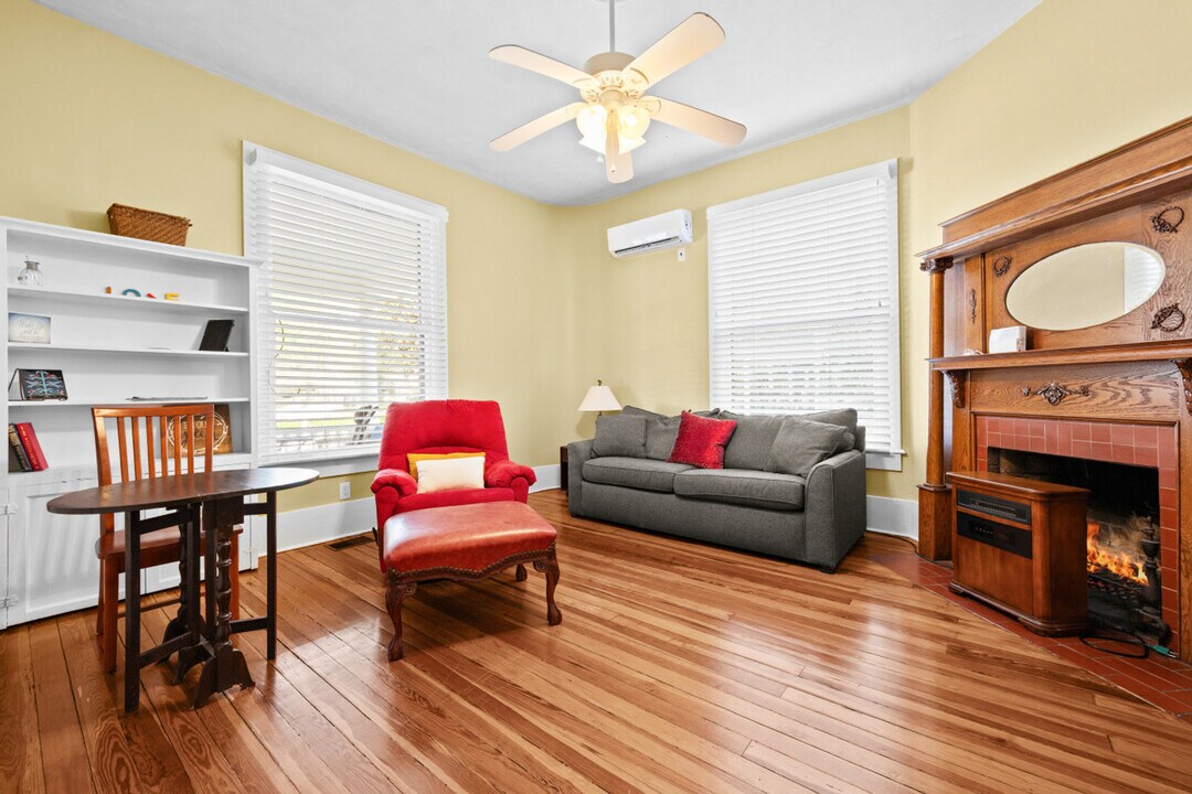 715 SE 2nd Ave in Gainesville, FL - Building Photo