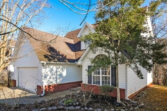 300 Kentshire Pl NW in Lawrenceville, GA - Building Photo - Building Photo