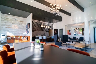 10x Living at Grandview in Austin, TX - Building Photo - Building Photo