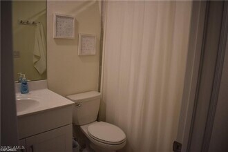 14031 Oviedo Pl in Tice, FL - Building Photo - Building Photo